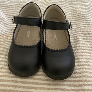 L'Amour Chloe Scalloped Leather Mary Jane Shoes